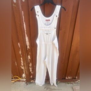 Chic White Women's Jumpsuit